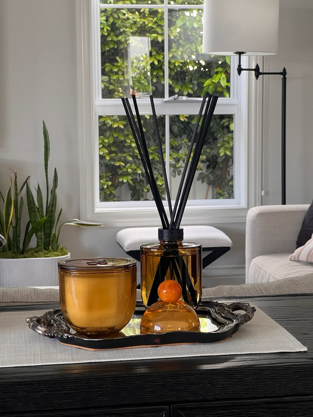 Aromabotanical Allure Vanilla & Musk Candle 410g