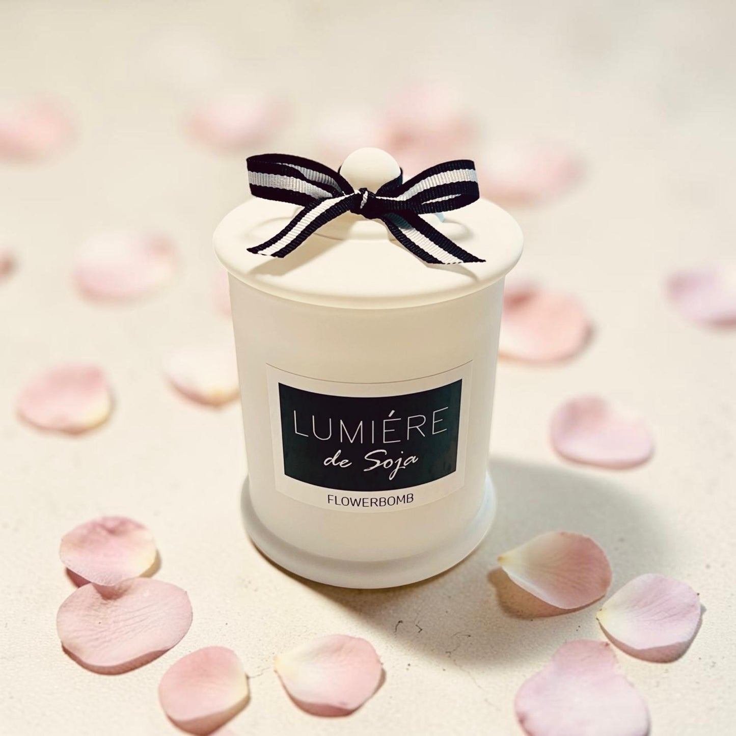 Lumiere de Soja - Flowerbomb Type Candle 500g