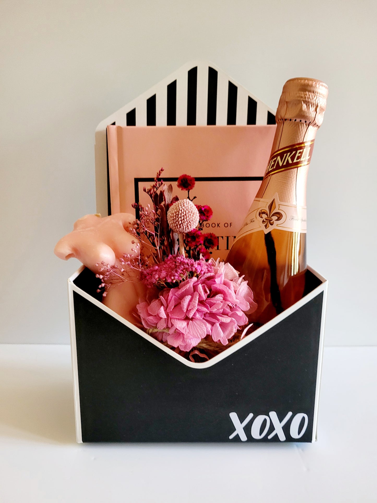XOXO gift box - Pink